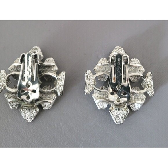 Vintage 1950s Coro Pegasus Silvertone Statement Bracelet & Clip-on Earrings Set - Picture 4 of 15